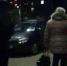 Мать Евгения увозят на опознание трупа сына Фото: Александр БОЙКО - Комсомольская Правда