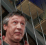 Михаил Ефремов — на волосок от тюрьмы. Но у него есть шанс, с Меладзе ведь обошлось - Молодой Коммунар