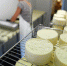 В Новомосковске предприниматель хранил стиральный порошок вместе с сыром - Молодой Коммунар