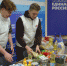 в новомосковске продолжает работу пункт сбора гуманитарной помощи для переселенцев из лднр картинки мгер - Молодая Гвардия
