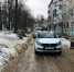 В Новомосковске ребенок выкатился на проезжую часть на тюбинге и попал под авто - Myslo.Ru