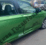 В Щекино 17-летний водитель мотоцикла врезался в Skoda и отлетел в Mitsubishi - ТК Первый Тульский