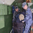 Тульские росгвардейцы помогли инвалиду-колясочнику выйти из дома. Видео - ИА Тульская пресса.Ru