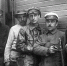было-Валериан Абаковский с товарищами.jpg - Молодой коммунар