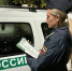 Туляк убрал построенный без согласования с соседом навес после вмешательства приставов - ИА Тульская служба новостей