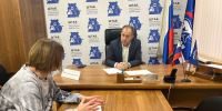 Александр Шахов рассмотрел обращения жителей - Единая Россия
