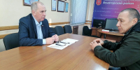 АНАТОЛИЙ СИМОНОВ ВЫСЛУШАЛ ЖИТЕЛЕЙ ЯСНОГОРСКА - Областная Дума