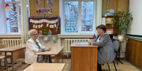 Дмитрий Миляев накануне Нового года встретился со своими учителями - ТК Первый Тульский