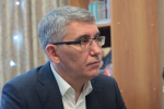 Дмитрий Миляев поздравил семью участника СВО с наступающим Новым годом