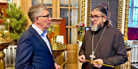В канун Рождества Дмитрий Миляев посетил Собор Успения Пресвятой Богородицы в Алексине - ГТРК