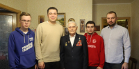 Волонтеры «Единой России» поздравили ветерана с 82-летием со дня разгрома немецко-фашистских войск в Сталинградской битве - ИА Тульская пресса.Ru