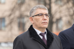 Дмитрий Миляев возложил цветы к Вечному огню на площади Победы и к мемориалу «Защитникам Родины»