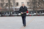 Дмитрий Миляев возложил цветы к Вечному огню на площади Победы и к мемориалу «Защитникам Родины»