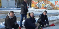 Новости из судов региона: Сотрудники Веневского районного суда приняли участие в торжественной церемонии возложения цветов, посвященной Дню защитника Отечества - Судебный департамент