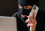 Стали известны самые популярные фразы-триггеры у мошенников