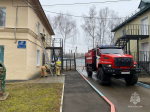 В Суворовском районе спасатели провели учения в психоневрологическом интернате.