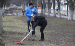 Туляки вышли на уборку города: фоторепортаж с первого весеннего субботника