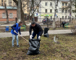 Алексей Эрк, депутаты и сотрудники аппарата Тульской городской Думы приняли участие в субботнике