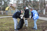 Алексей Эрк, депутаты и сотрудники аппарата Тульской городской Думы приняли участие в субботнике