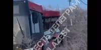В Туле на Алексинском шоссе поезд столкнулся с пассажирским автобусом - Myslo.Ru