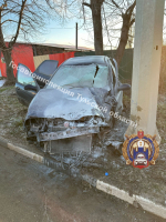 В Ефремове перевернулся Renault: в ДТП пострадали водитель и пассажирка