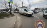 В Туле электросамокатчик попала под колеса автомобиля