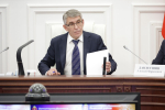 Дмитрий Миляев поручил ускорить уборку муниципалитетов к 9 Мая