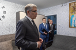 Дмитрий Миляев вручил участнику СВО орден Мужества