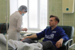 В преддверии Национального дня донора молодогвардейцы Тулы приняли участие в донорской акции