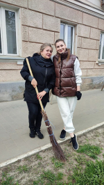 Большая команда стройкомплекса на субботнике
