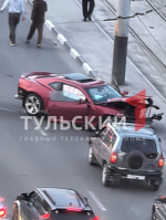 В массовом ДТП у Педуниверситета в Туле погибла женщина