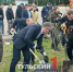Губернатор Дмитрий Миляев посадил «Сирень Победы» в Центральном парке Тулы - ТК Первый Тульский
