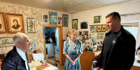 ДМИТРИЙ АНДРОСОВ ПОЗДРАВИЛ ЧЕТУ ЛЕОНОВЫХ С 80-ЛЕТИЕМ ПОБЕДЫ - Областная Дума