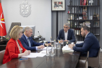 Дмитрий Миляев провел совещание по развитию общественного транспорта