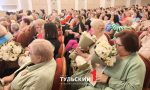 Дмитрий Миляев поздравил отличившихся работников социальной сферы