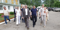 Александр Хинштейн проведал курян в ПВЗ в Тульской области - ГТРК