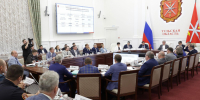 Жители Тульской области пожаловались на состояние тротуаров и ступенек поликлиники - Молодой коммунар