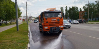 На улицах Тулы продолжается уборка дорог и сбор мусора 11 июня - ИА Тульская служба новостей