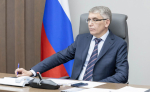 «Лучшее в мире призвание!»: Дмитрий Миляев поздравил медиков области