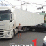 На перекрестке проспекта Ленина и улицы 9 мая столкнулись фура и легковушка - ТК Первый Тульский