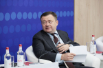 Дмитрий Миляев в рамках сессии ПМЭФ обсудил вовлечение людей с ОВЗ в спорт