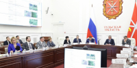 Глава региона рассмотрел жалобы туляков - Молодой коммунар
