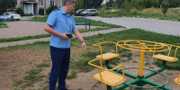 Прокуратура выявила опасную детскую площадку в Центральном районе Тулы - ГТРК