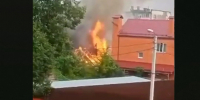 В Новомосковске загорелся жилой дом - Молодой коммунар