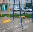Очевидцы: на улице Бондаренко в Туле качели на детской площадке заковали в цепи - Myslo.Ru