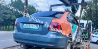 Погоня полицейских за водителем каршеринга в Туле попала на видео - Myslo.Ru