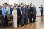 Губернатор Дмитрий Миляев вручил награды воинам СВО: в единстве наша сила