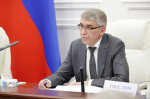 Совещание с правительством, праздник у сельских старост и футбол: Дмитрий Миляев рассказал о планах на неделю