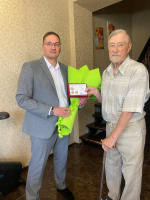 90-летнему туляку вручили медаль "Трудовая доблесть"