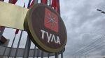 На улицах Тулы появились триколоры: город готовится праздновать День государственного флага